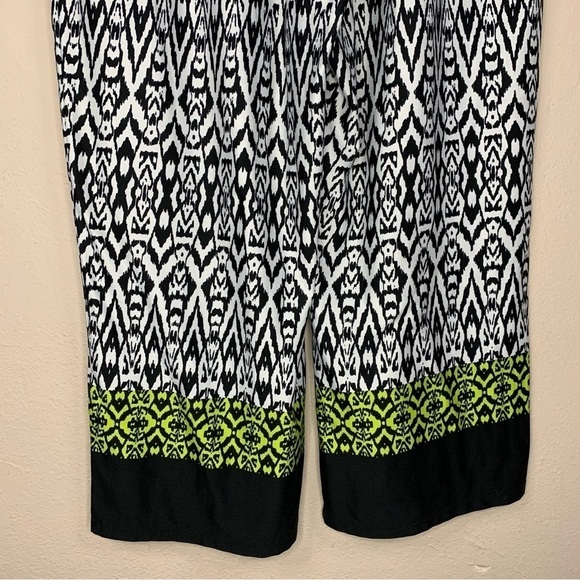 Apt 9 Black White Green Cropped Capri Pants Stretch Medium Pull On Elastic Waist - Picture 7 of 10